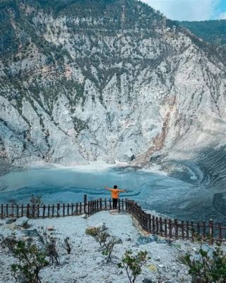 Taman Wisata Alam Gunung Tangkuban Perahu: Majestic Views and Mystical Folklore!