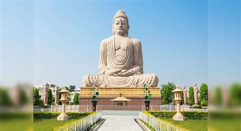 Giant Buddha Temple Ruins: A Glimpse into Ancient Buddhist Glory!