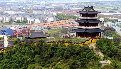 Xianning Phoenix Mountain Scenic Area - An Ancient Wonder Where Legends Take Flight!